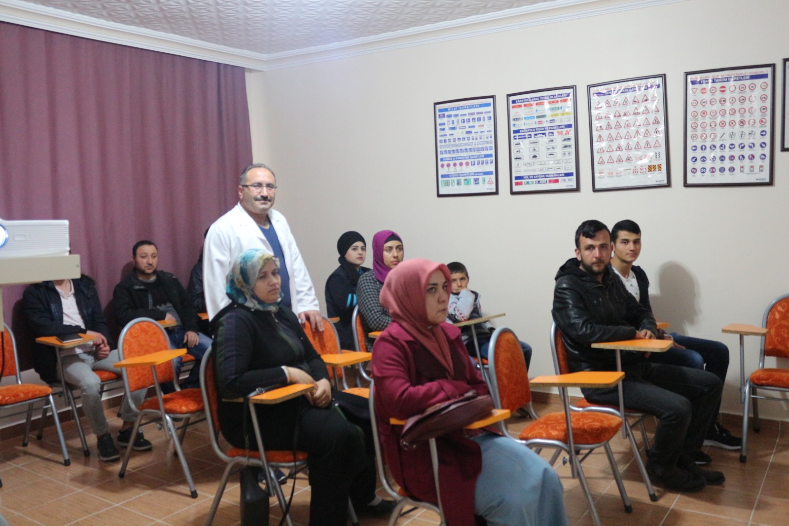 Aker Sürücü Kursu